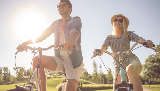 Couple cycling